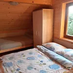 Caloroczny Nad Jeziorem Budzislawskim, Wielkopolska Na Wynajem