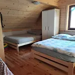 Caloroczny Nad Jeziorem Budzislawskim, Wielkopolska Na Wynajem *