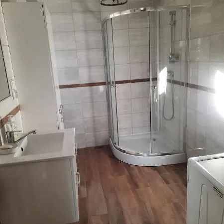 Caloroczny Nad Jeziorem Budzislawskim, Wielkopolska Na Wynajem * Anastazewo